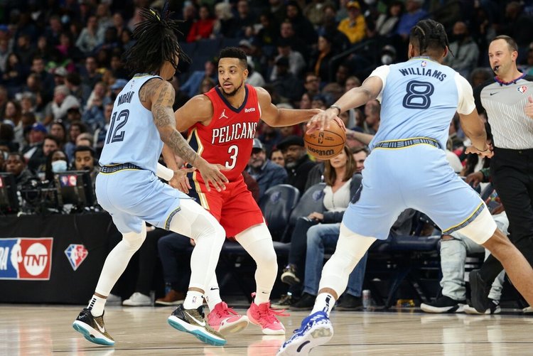 球比赛中并 球比赛中并